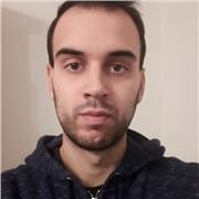 Sono un ragioniere informatico che offre lezioni a studenti o chiunque voglia imparare o approfondire in tema informatico